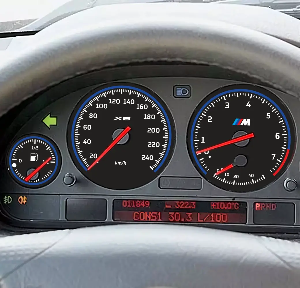 Пример тюнинга приборной панели Carmanof